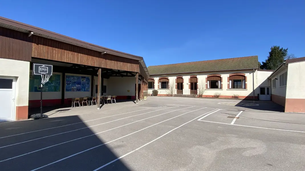 photo école élémentaire du centre